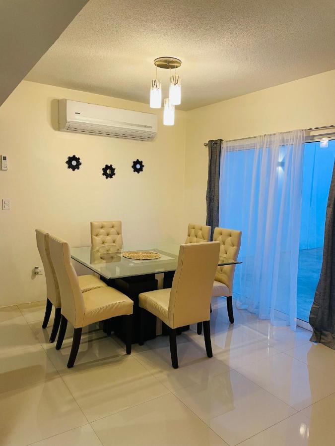 Casa Castano Cd Jrz Villa Ciudad Juárez Buitenkant foto